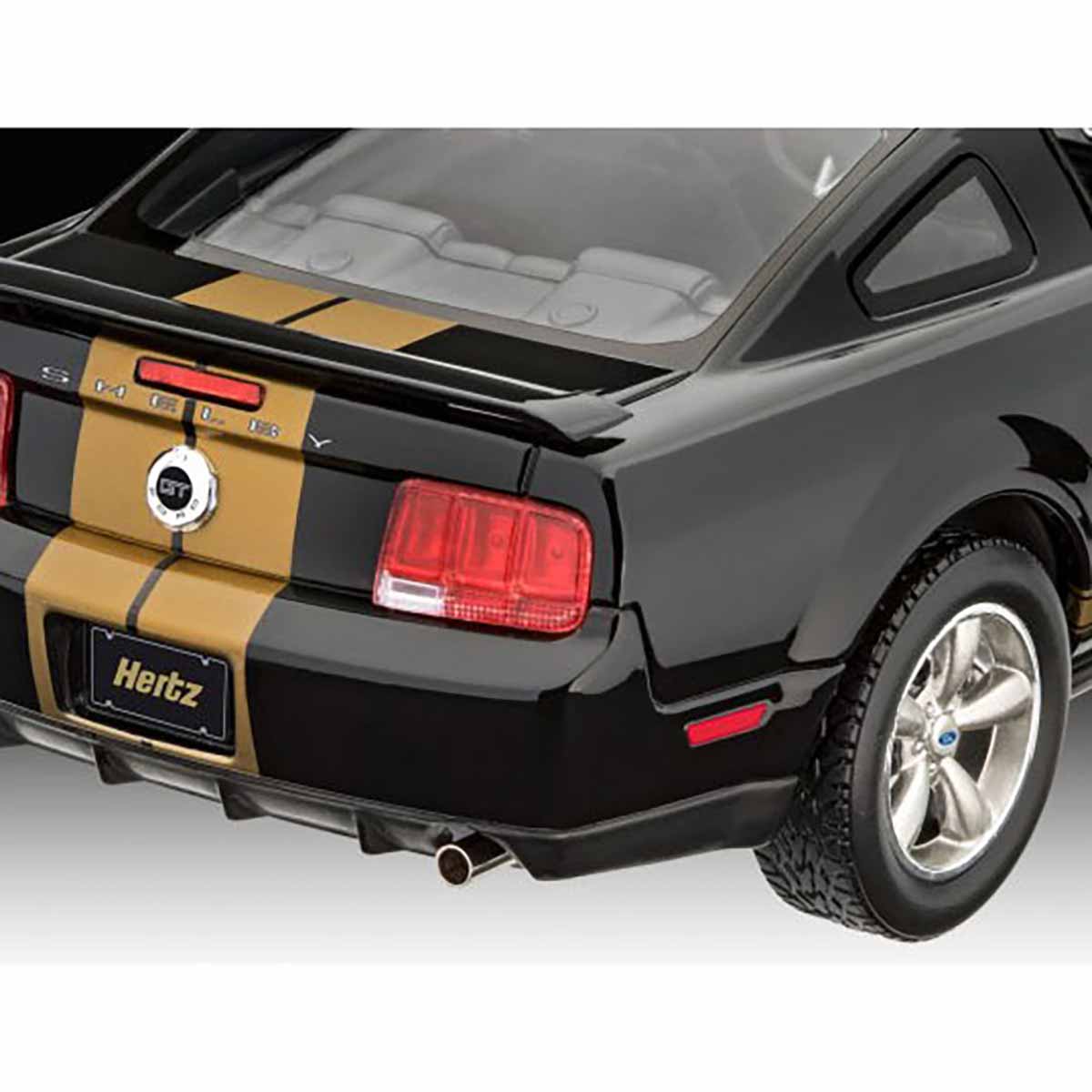 undefined - d5ab8_Revell_1:25_2006_Ford_Shelby_GT-H_Araba_VSA07665.jpg