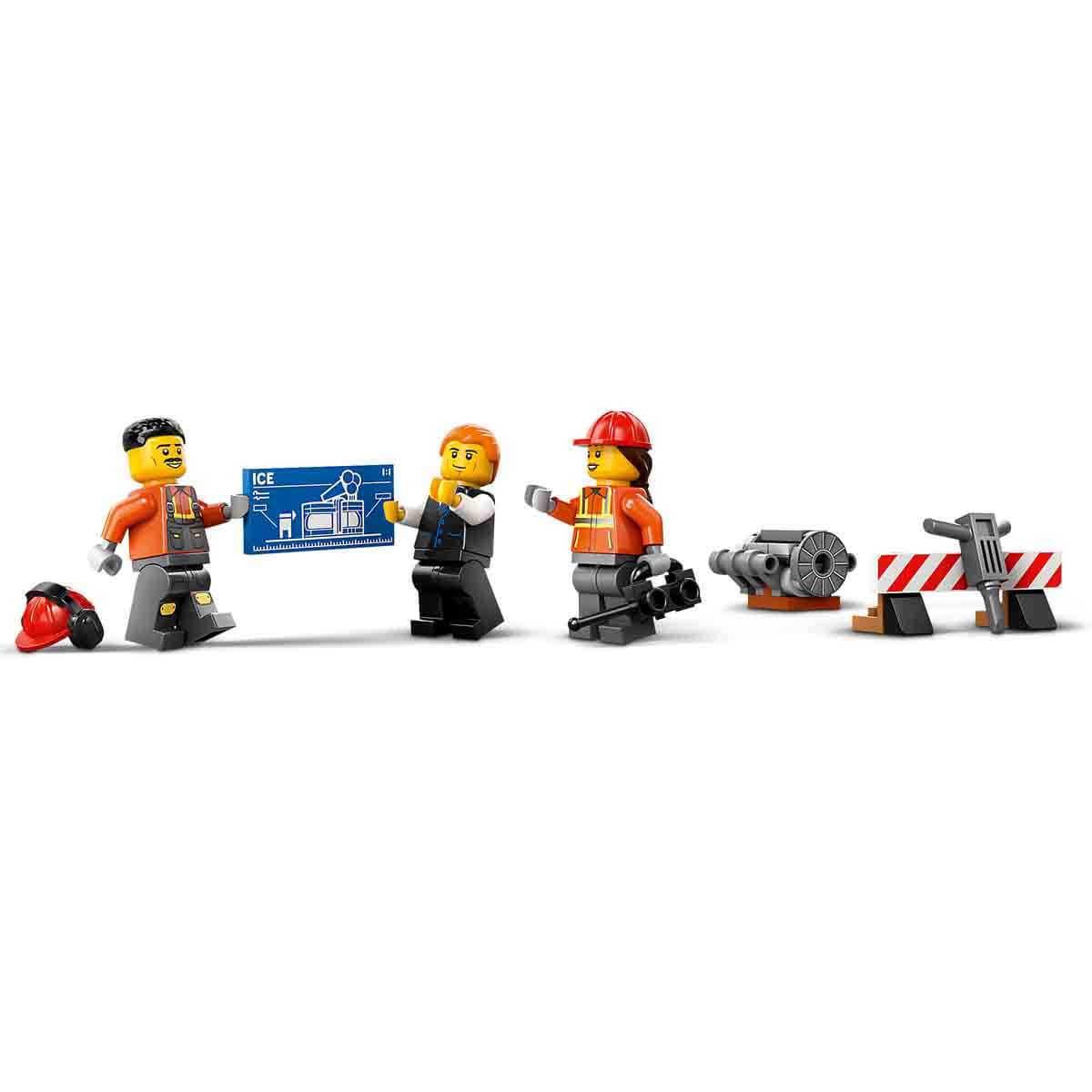 undefined - d87d5_LEGO_City_Sari_Insaat_Ekskavatoru_60420_.jpg
