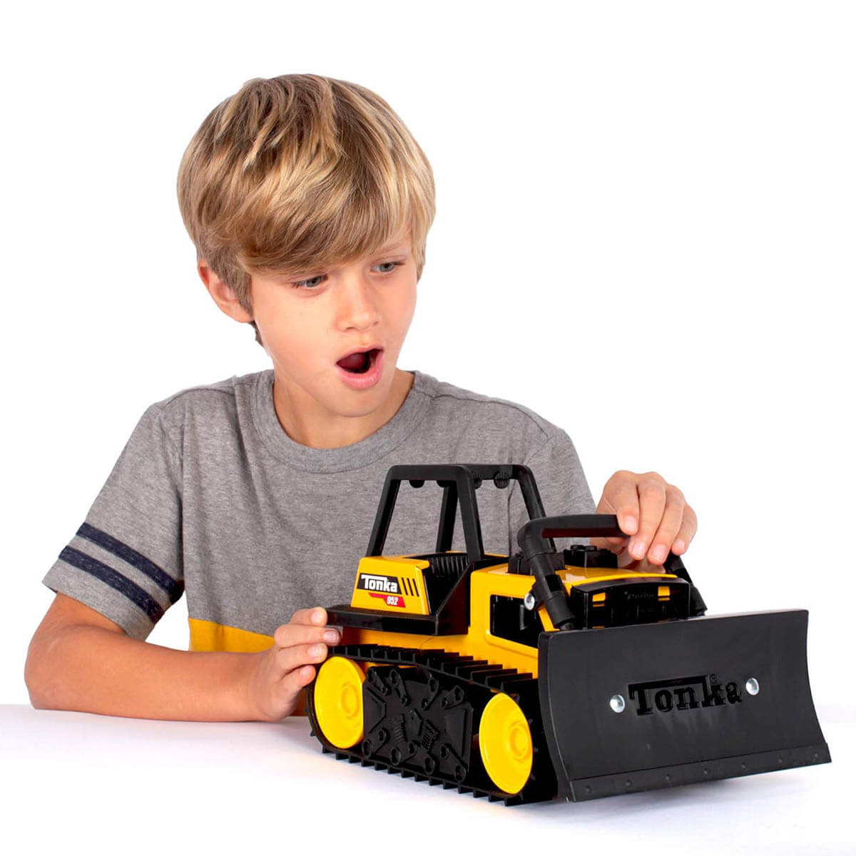 undefined - d9a5c_Tonka_Steel_Classics_Bulldozer_.jpg