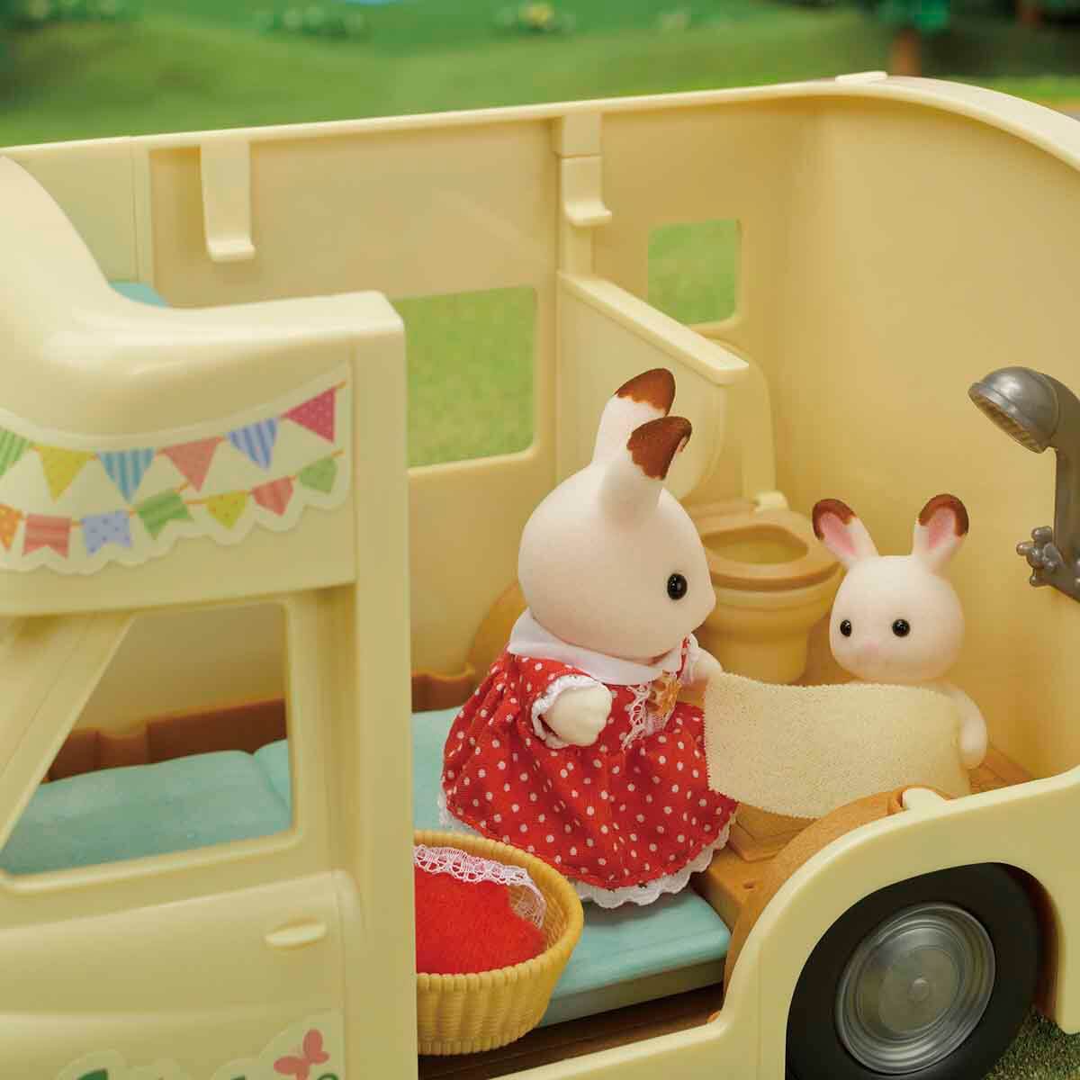 undefined - db8c0_Sylvanian_Families_Aile_Karavani_Oyun_Seti.jpg