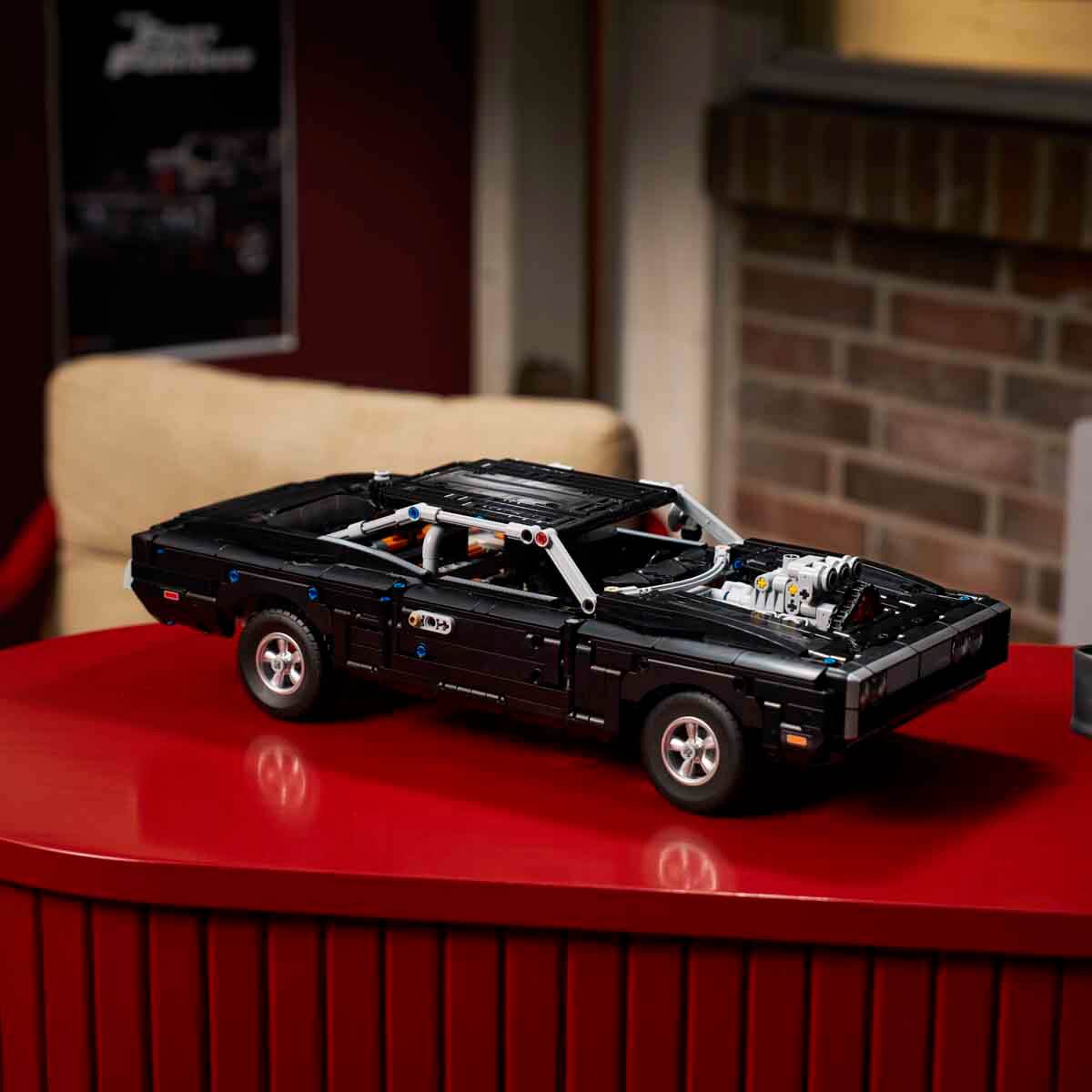undefined - dbc42_LEGO_Technic_Fast_and_Furious_Dodge_Charger_RT_Ara.jpg