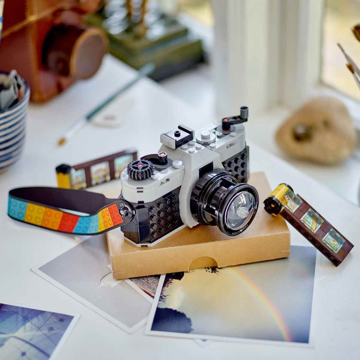 undefined - dcd60_LEGO___Creator_Retro_Fotograf_Makinesi_31147_.jpg