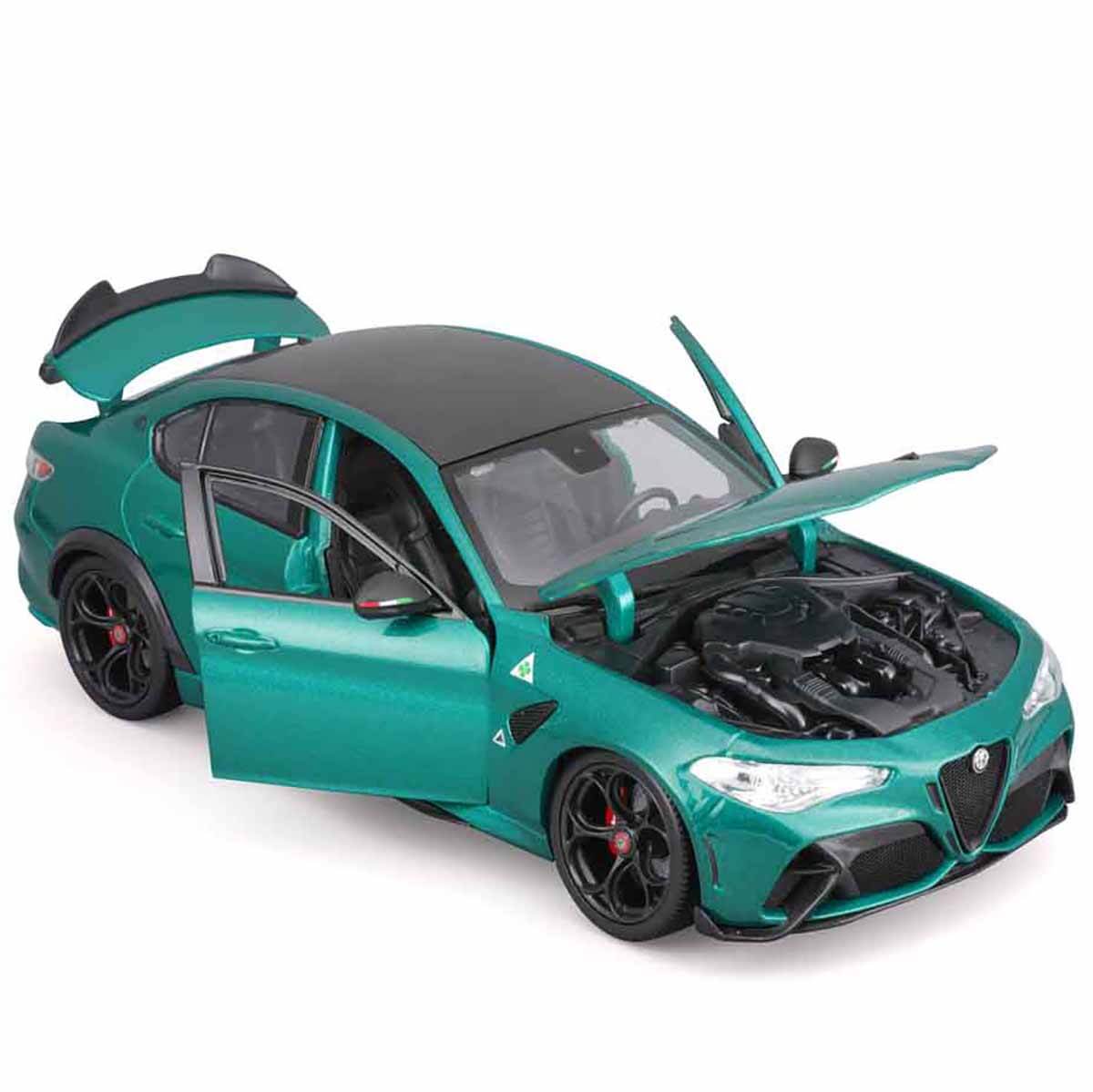 undefined - de457_1_18_Alfa_Romeo_Giulia_GTA_Model_Araba.jpg
