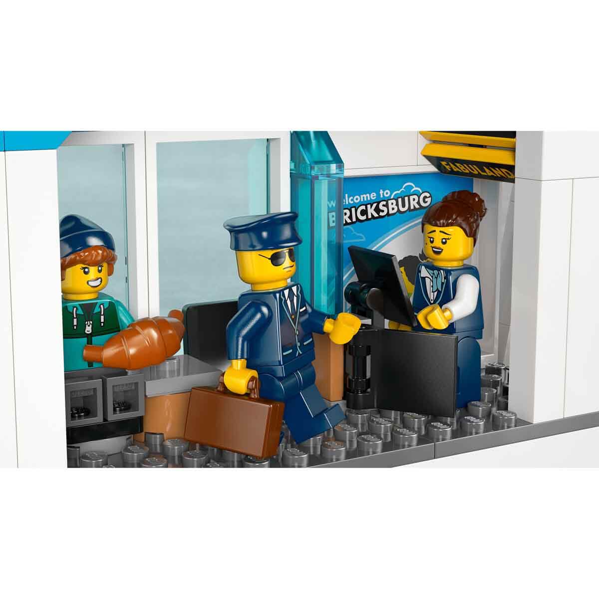 undefined - df0d6_LEGO_City_Havaalani_ve_Ucak_60502_.jpg