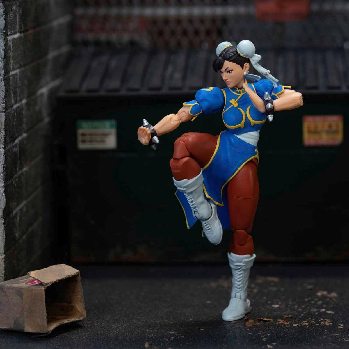 undefined - df700_Street_Fighter_2_Chun_Li_Figur.jpg