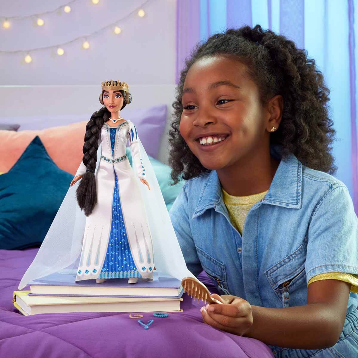 undefined - dfc4b_Disney_Wish_Queen_Amaya_of_Rosas_HRC11.jpg