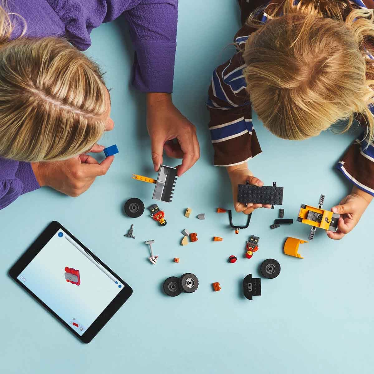 undefined - e1cb7_LEGO_Sari_Tekerlekli_Insaat_Yukleyicisi_60450_.jpg
