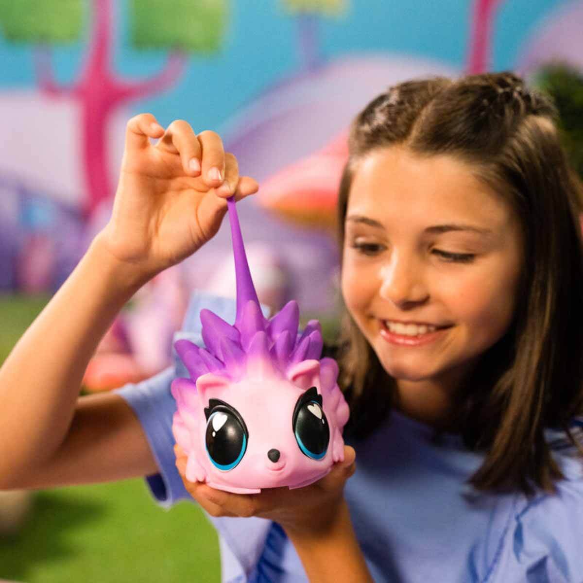 undefined - e4223_Jiggly_Pets_Sesli_Pembe_Kirpi_JGG02100.jpg