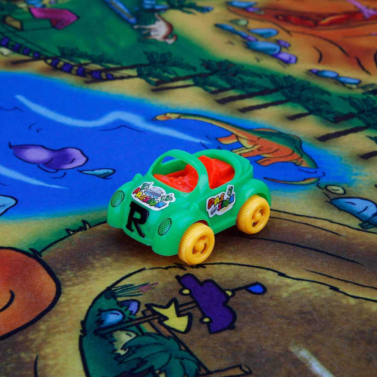undefined - e4708_Max_Wheels_Road_Carpet.JPG