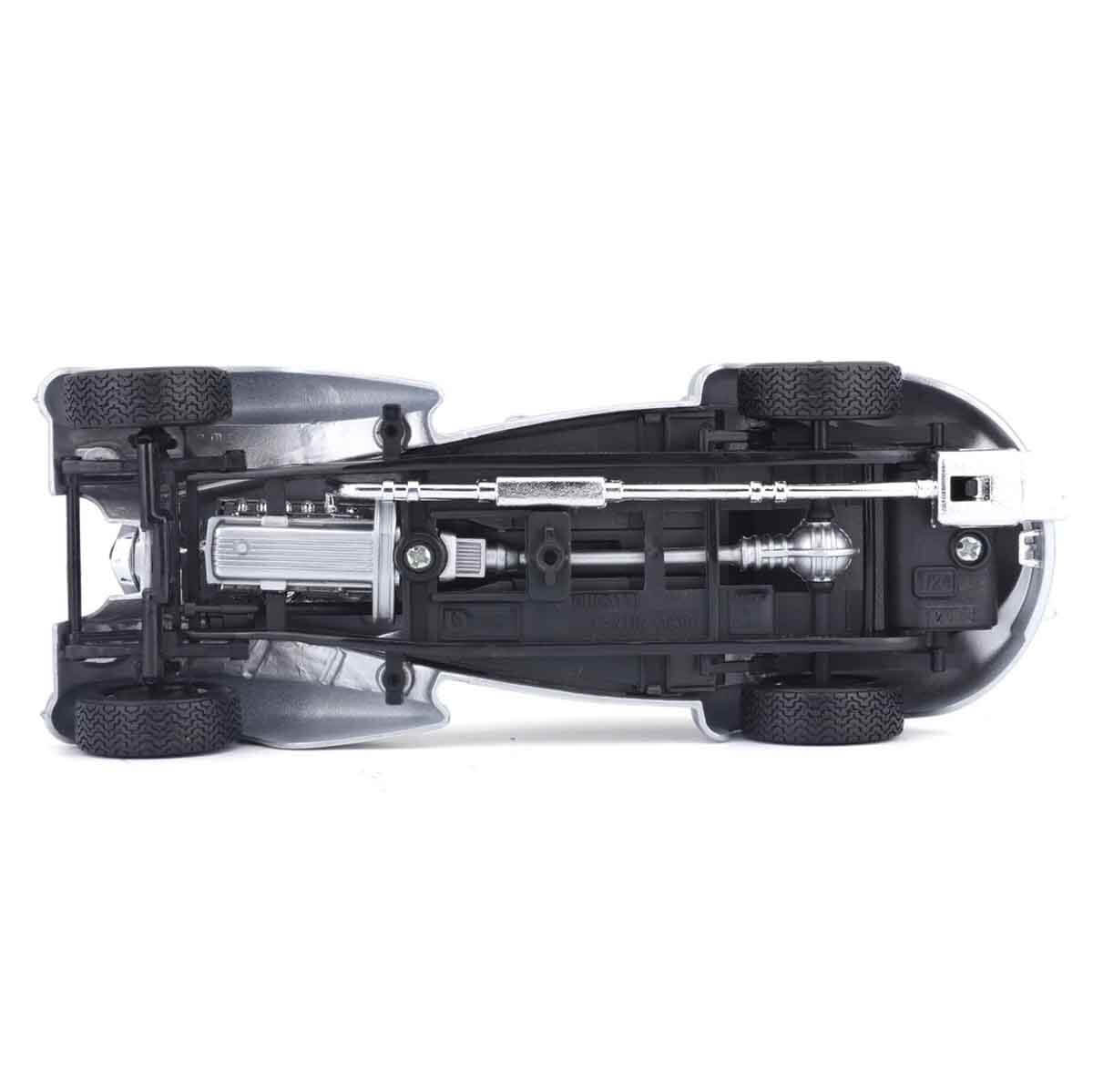 undefined - e516c_1:24_Bugatti_Atlantic_Model_Araba_.jpg