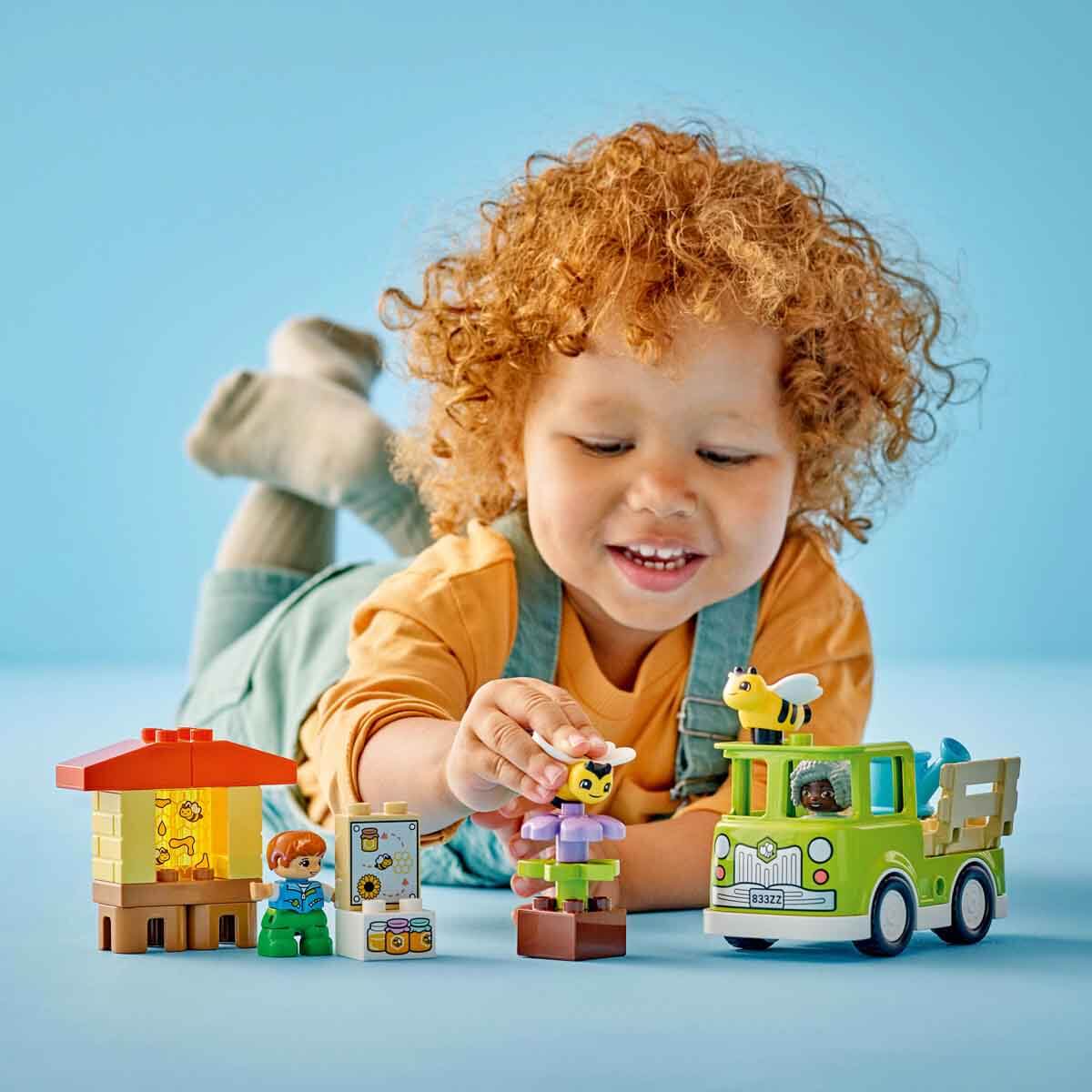 undefined - e5aaf_LEGO___DUPLO___Kasabasi_Arilarin_ve_Ari_Kovanlarin.jpg