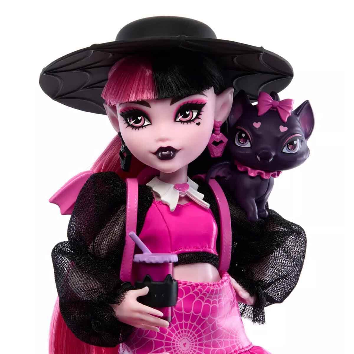 undefined - e7263_Monster_High_Ana_Karakter_Bebekler_HPD53.jpg