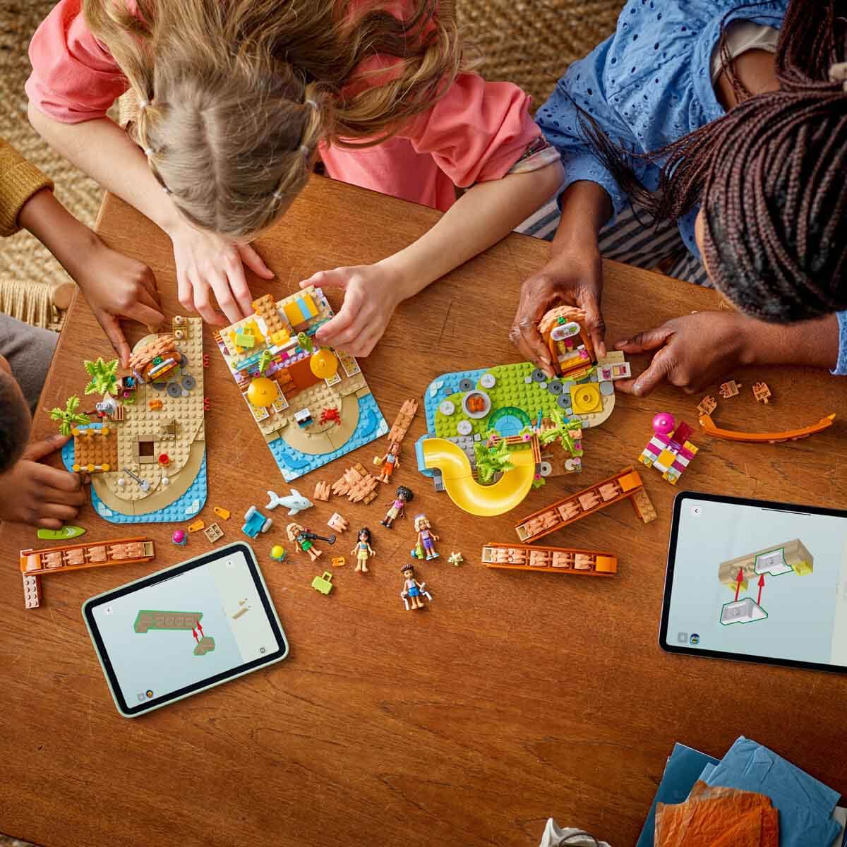 undefined - e7f73_LEGO_Friends_Aile_Tatil_Koyu_42673_.jpg