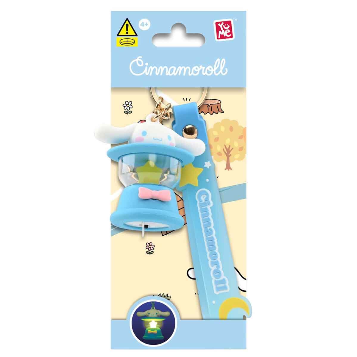 undefined - e8418_Isikli_Hello_Kitty_Camping_Lamba_Anahtarlik.jpg
