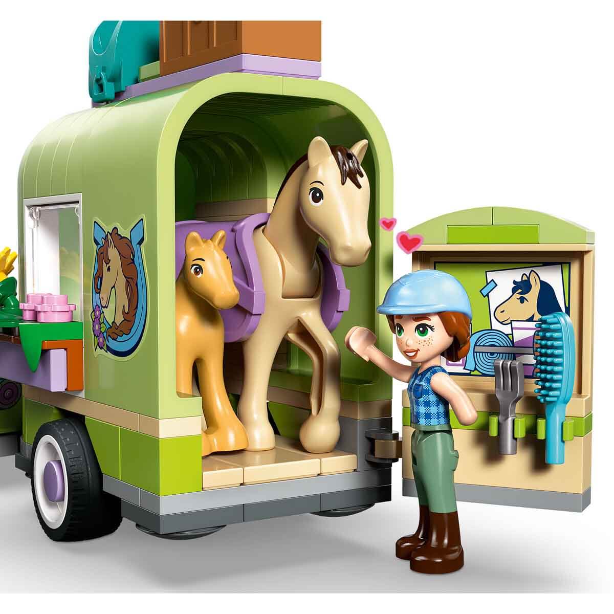 undefined - e9da7_LEGO_Friends_At_ve_Tay_Romorku_42695_.jpg