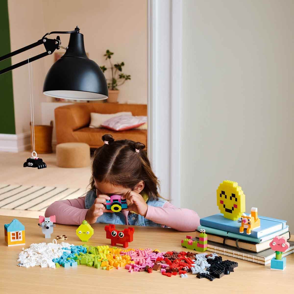 undefined - eb336_LEGO_Classic_Yaratici_Mutlu_Kutu_11042.jpg