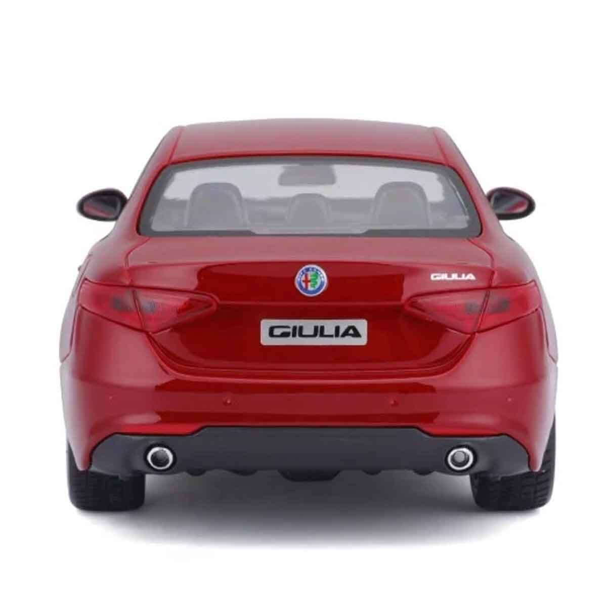 1:24 Alfa Romeo Giulia Model Araba | Toyzz Shop