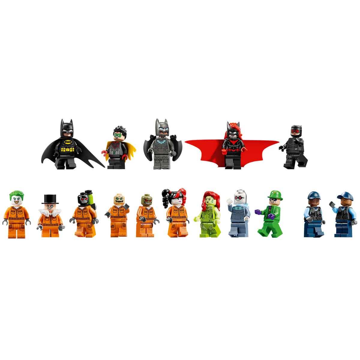 undefined - ec4cc_LEGO_DC_Batman_Arkham_Asylum_76300_.jpg