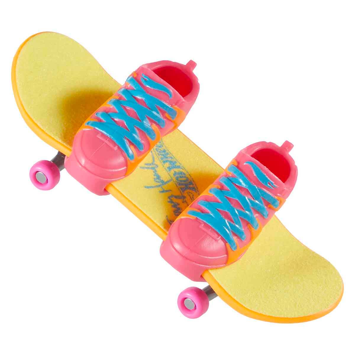 undefined - ec5df_Hot_Wheels_Skate_Neon_Temali_Parmak_Kaykay_ve_Ayak.jpg