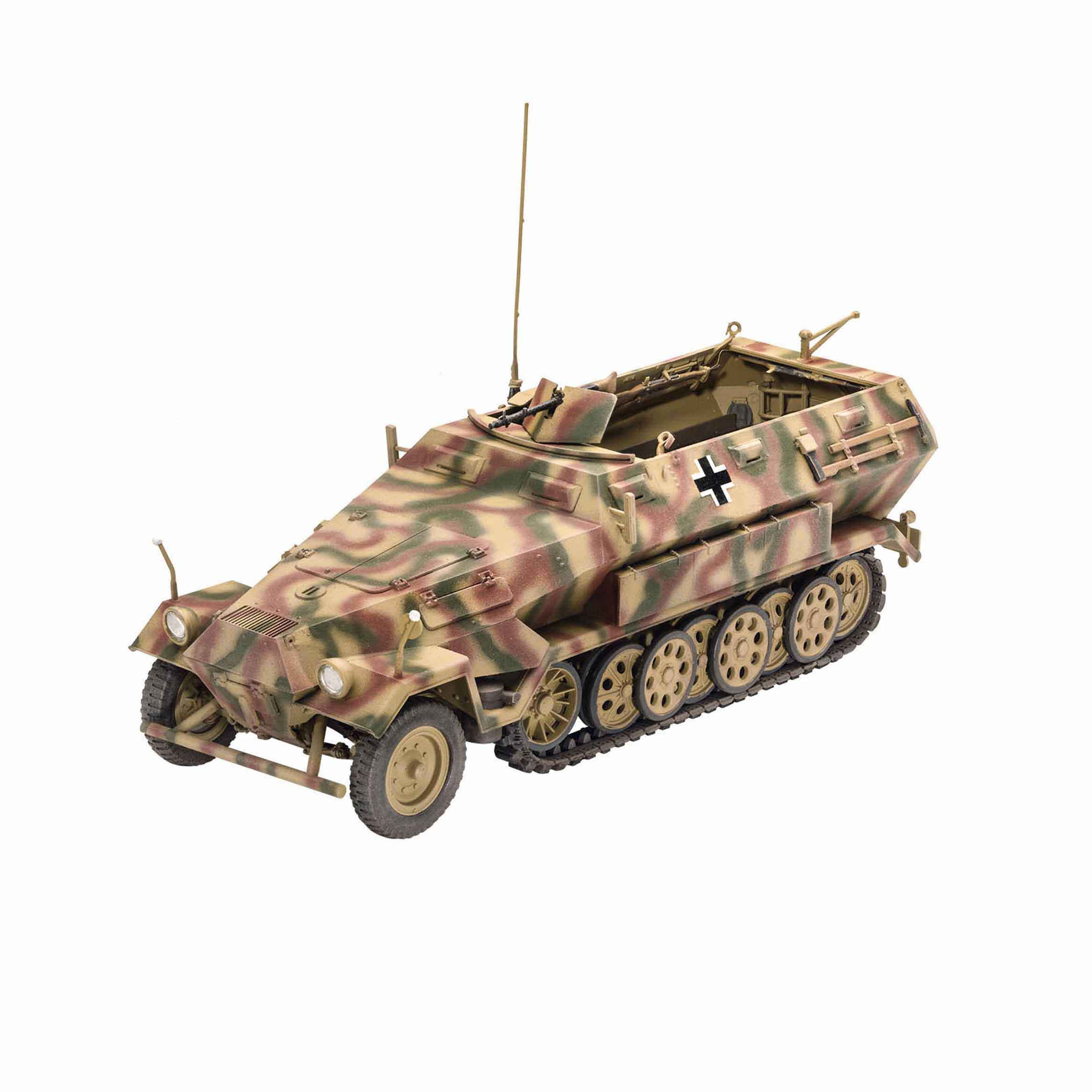 undefined - ee9da_Revell_1_35_Sd.Kfz_251_1_Ausf.A_VSO03295.jpg