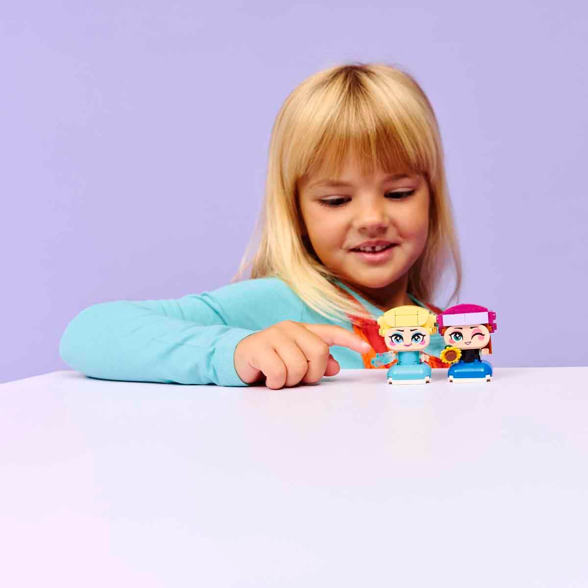 undefined - eef81_LEGO_Disney_Karlar_Ulkesi_Mini_Anna_ve_Elsa_43284_.jpg