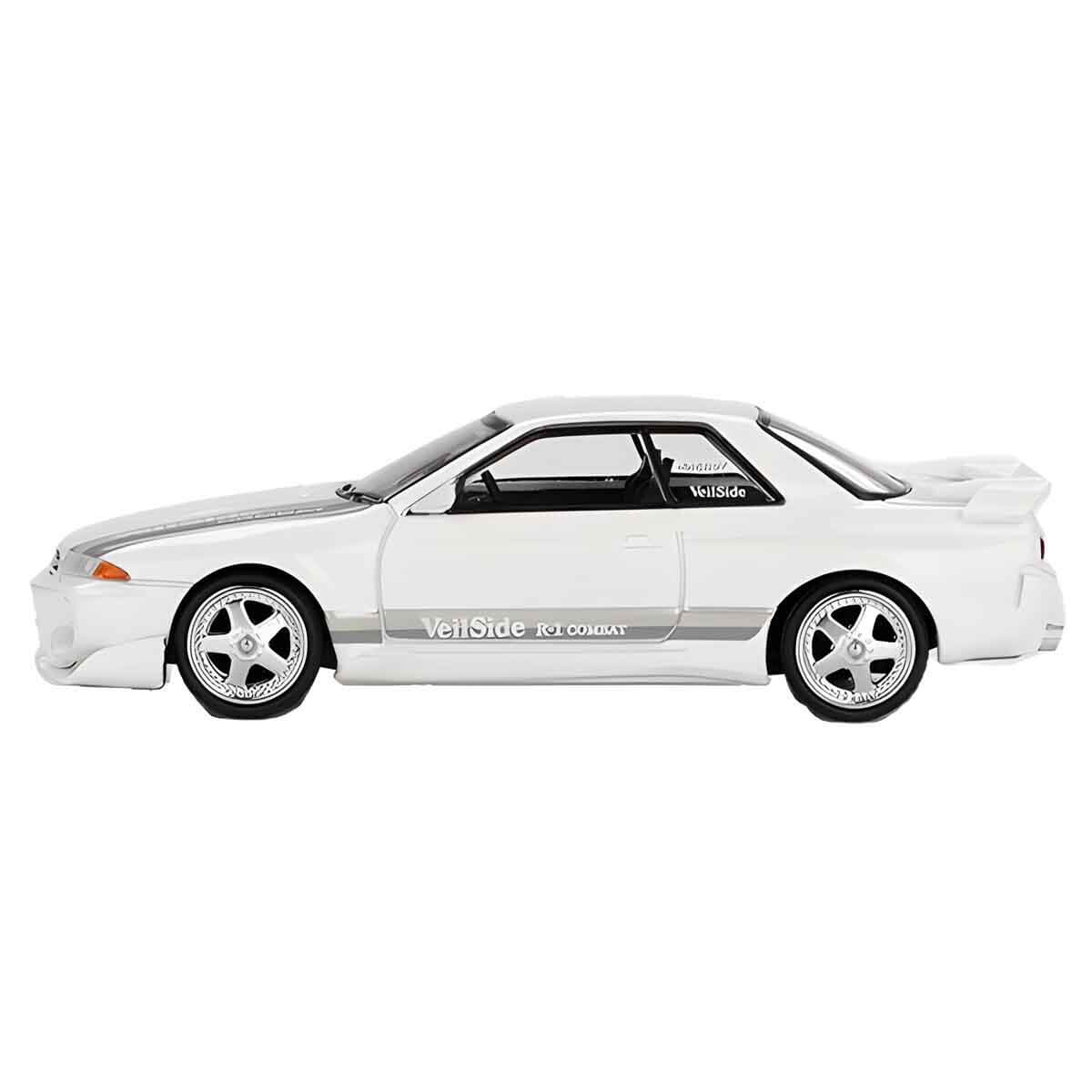 undefined - f0b28_1_64_Mini_Gt_Nissan_Skyline_Gt_R_R32_Veilside_Comb.jpg