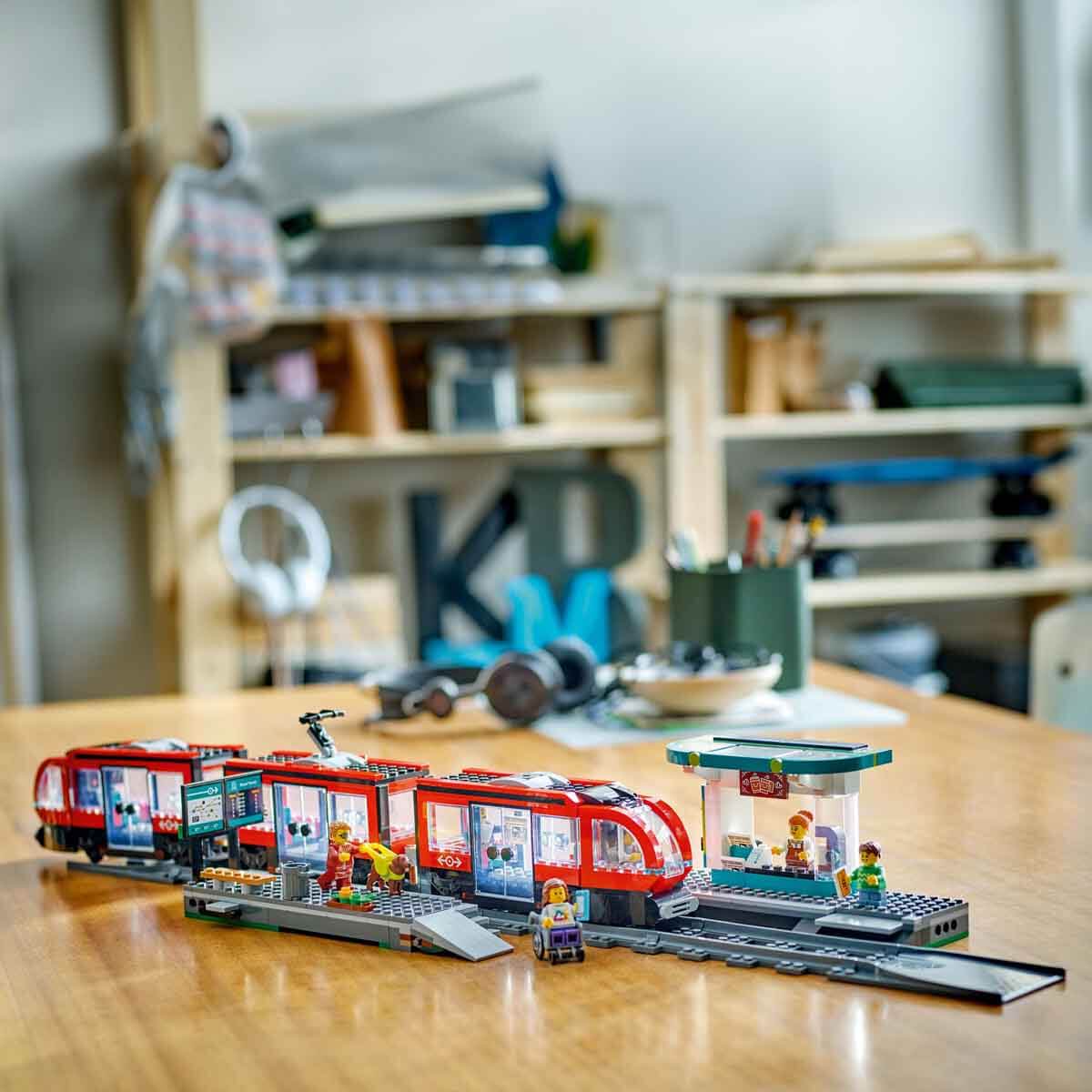 undefined - f1891_LEGO_City_Sehir_Merkezi_Tramvay_Istasyonu_60423_.jpg