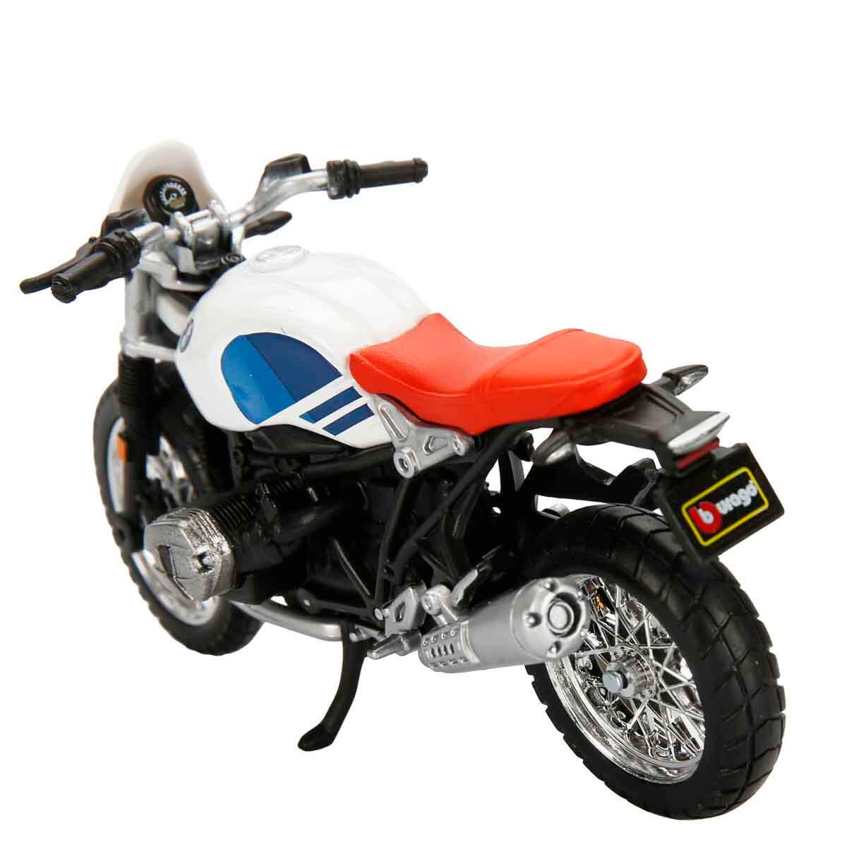 undefined - f35ba_1:18_Ducati_Motor.jpg