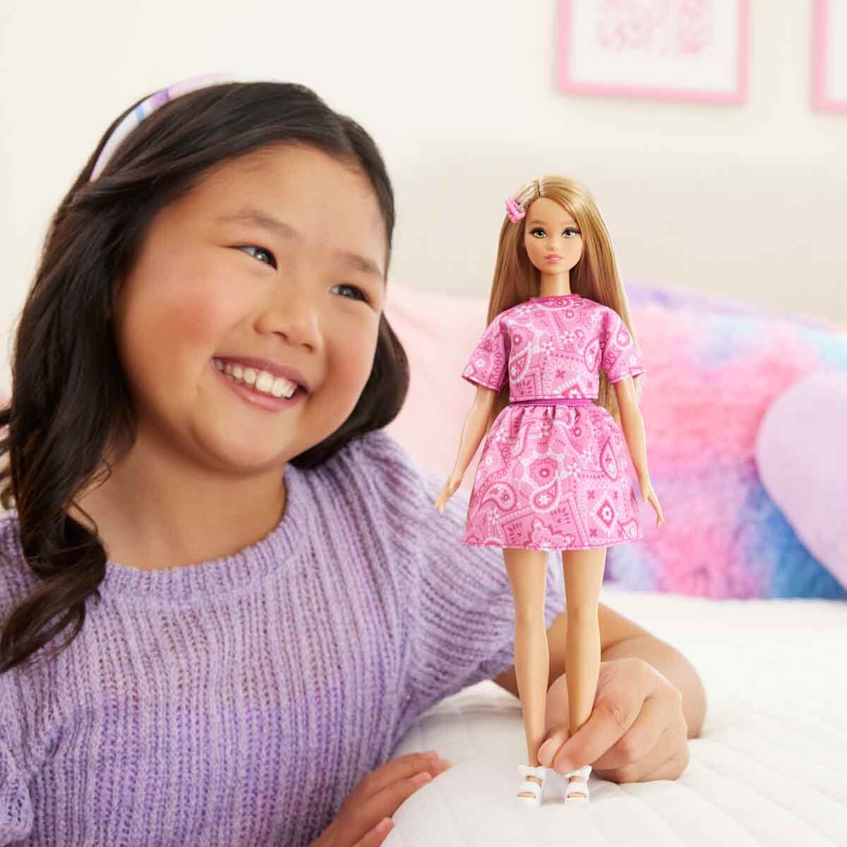undefined - f3e08_Barbie_Fashionistas_Parti_Bebegi_JJN62.jpg