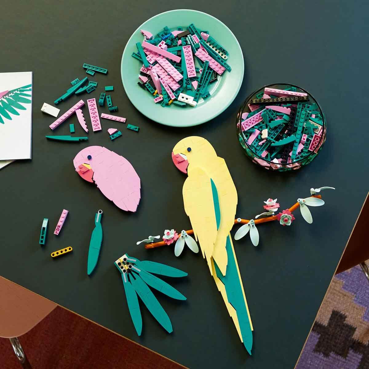 undefined - f4ff1_LEGO___Art_Fauna_Koleksiyonu_____Amerika_Papagani_.jpg