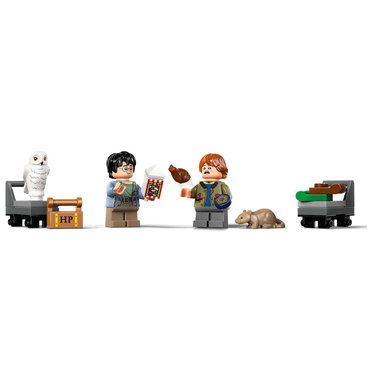 undefined - f5779_LEGO_Harry_Potter_Kitaplik_Dekoru_Hogwarts_Ekspres.jpg