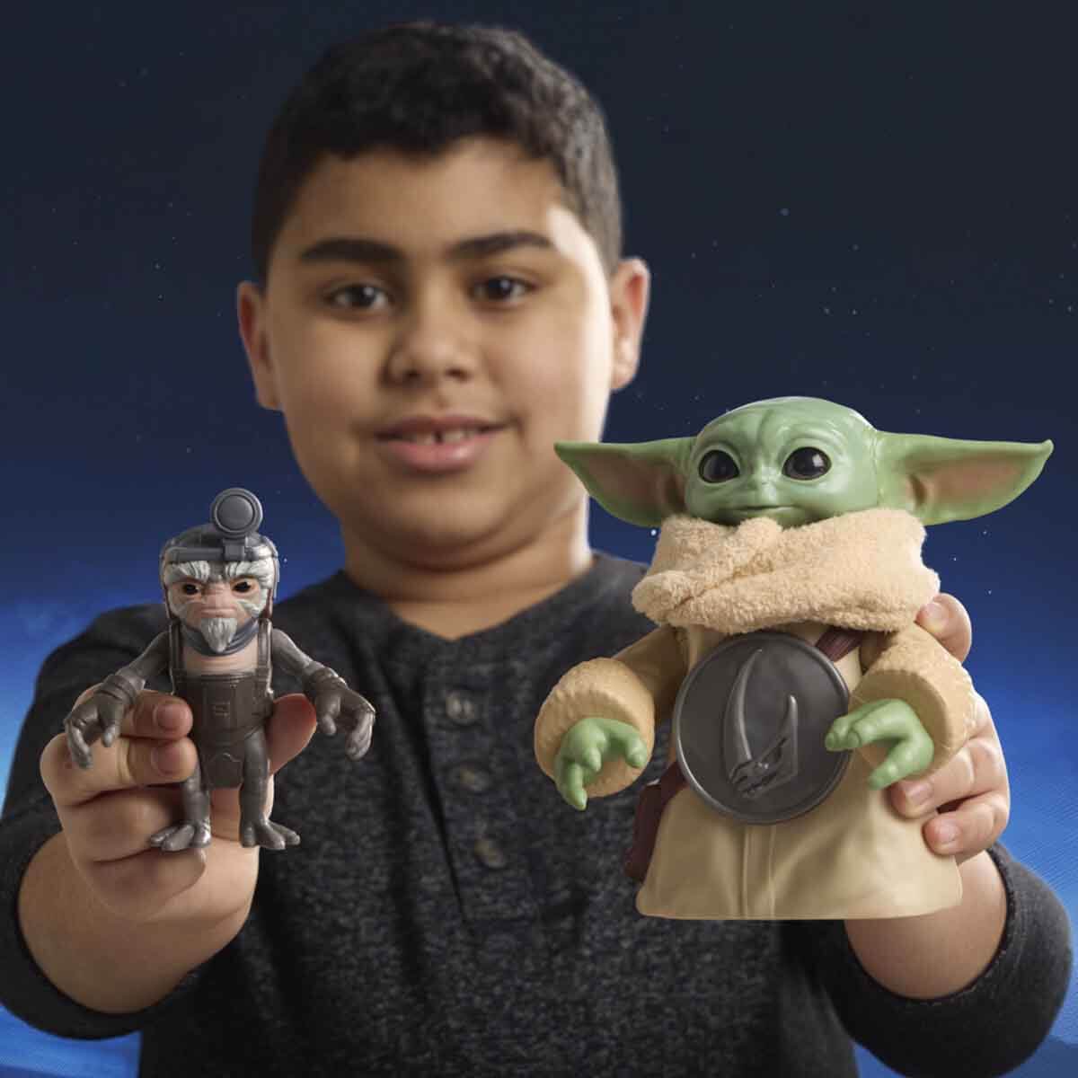 undefined - f6780_Sesli_Star_Wars_Huggin_Grogu_Figur.jpg