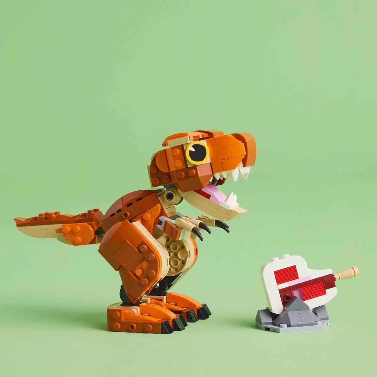 undefined - f8727_LEGO_Jurassic_World_Kucuk_Eatie_Trex_76967.jpg