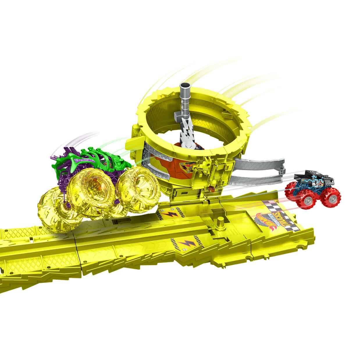 undefined - f993e_Hot_Wheels_Monster_Trucks_Charge__Chase_Challenge_.jpg