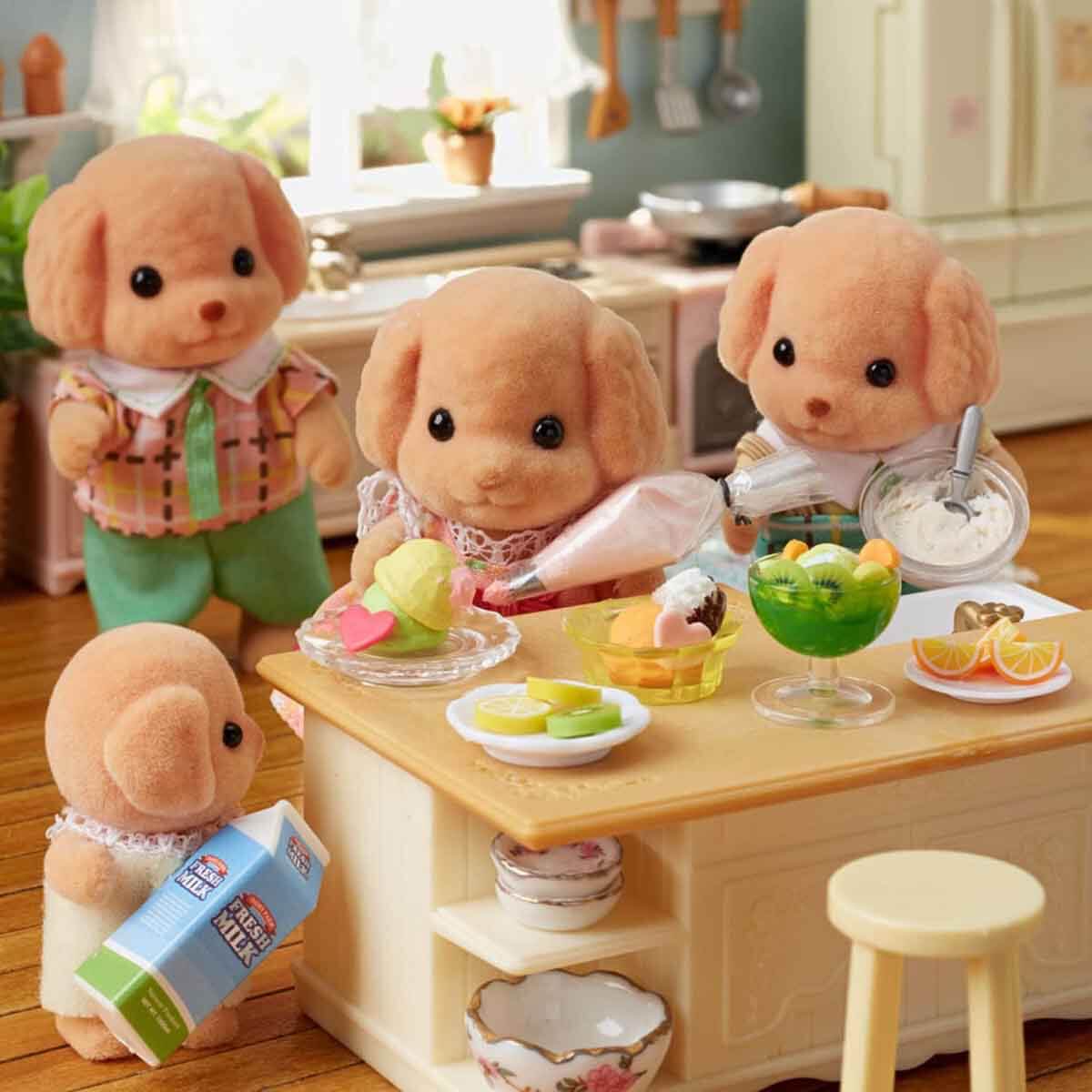 undefined - fc9ea_Sylvanian_Families_Toy_Poodle_Ailesi_4lu_Figur_Set.jpg
