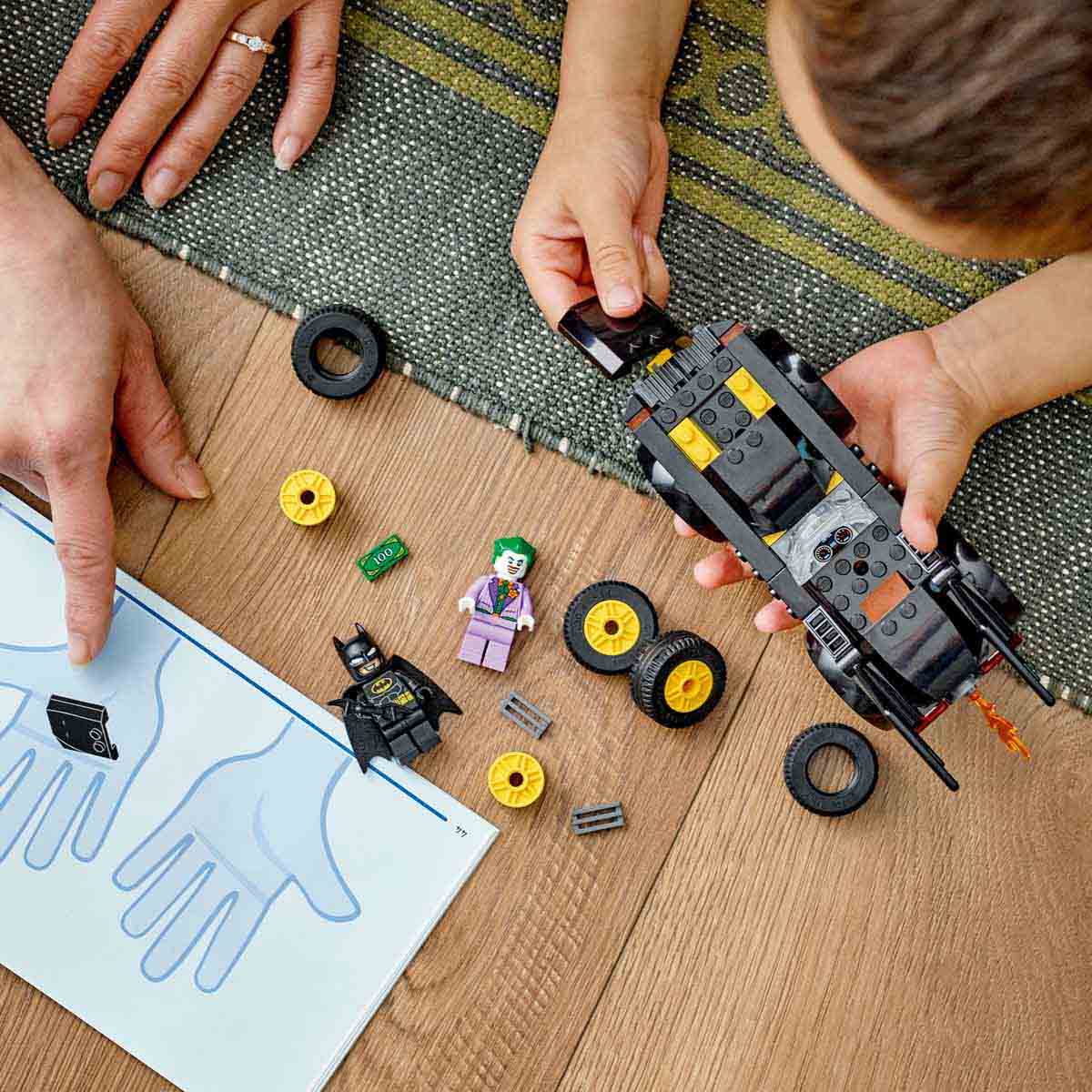 undefined - fd2c2_LEGO_DC_Batmobile_Takibi_Batman_Jokere_Karsi_76264.jpg