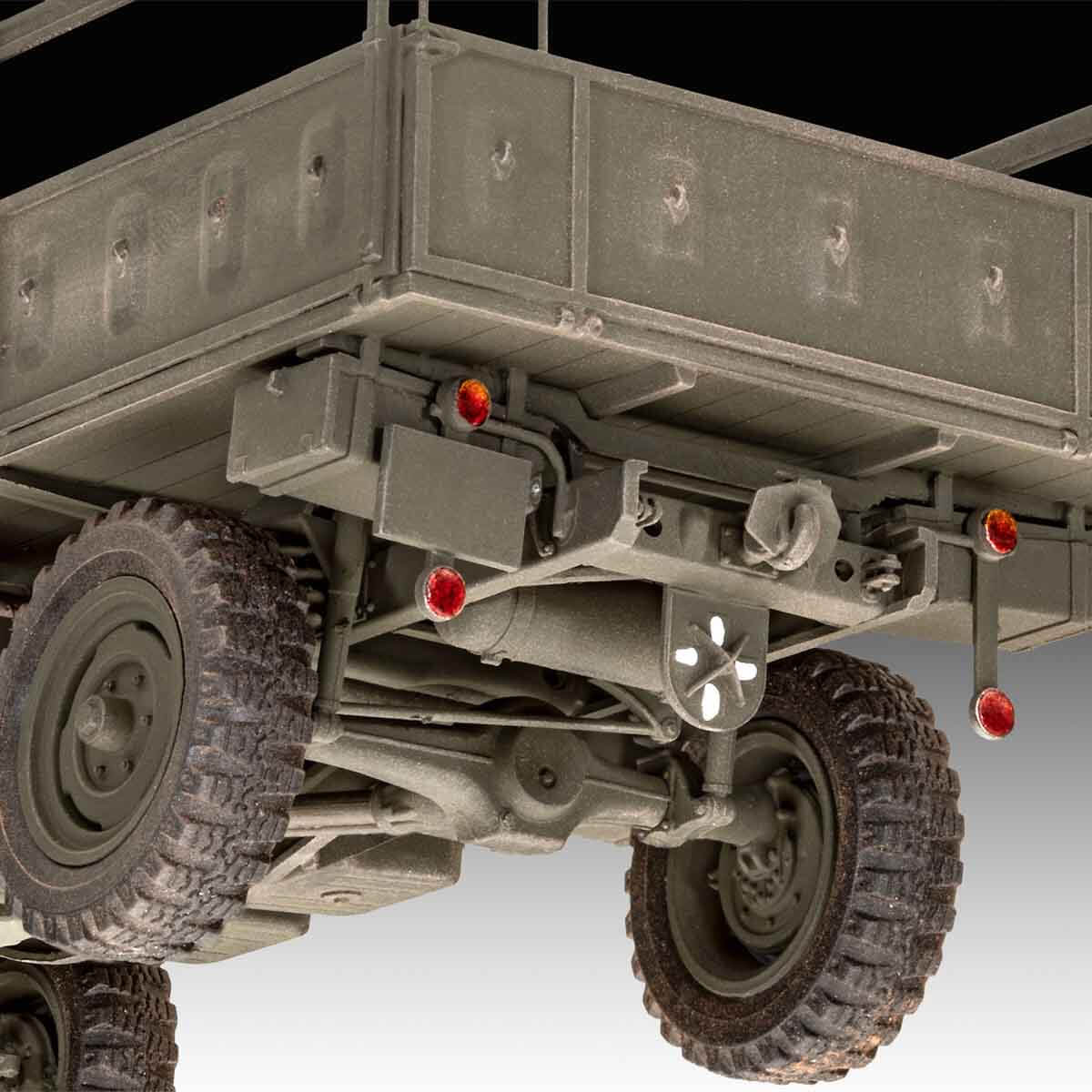 undefined - fd6c3_Revell_135_Unimog_404_S_VSO03348.jpg