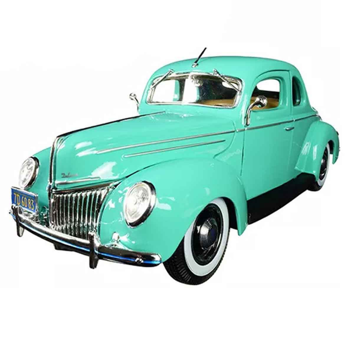 undefined - fe01b_1:18_Maisto_Ford_Deluxe_Tudor_1939_Model_Araba.jpg